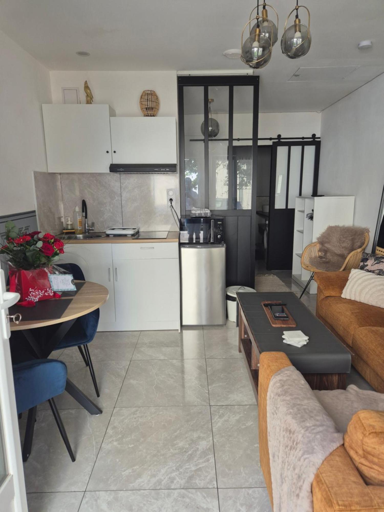 Le Nid Douillet Calme Proche Du Centre Parking Video Projecteur Apartment Брест Екстериор снимка